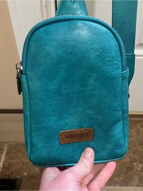 Wrangler Teal Crossbody Belt Bag